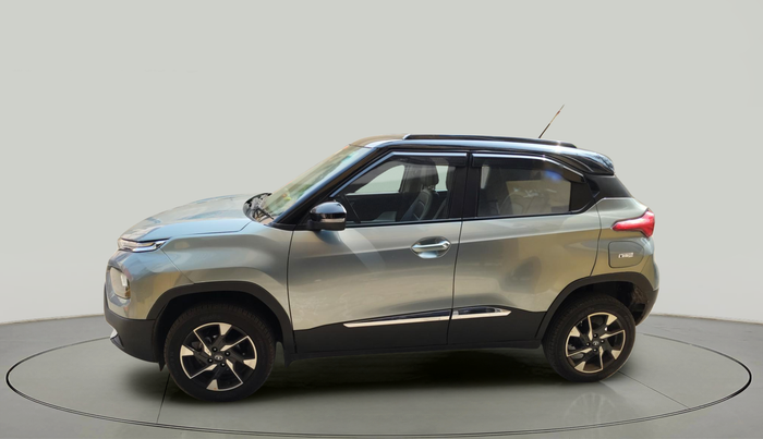 2024 Tata PUNCH CREATIVE  1.2 RTN DUAL TONE, Petrol, Manual, 17,415 km, exterior
