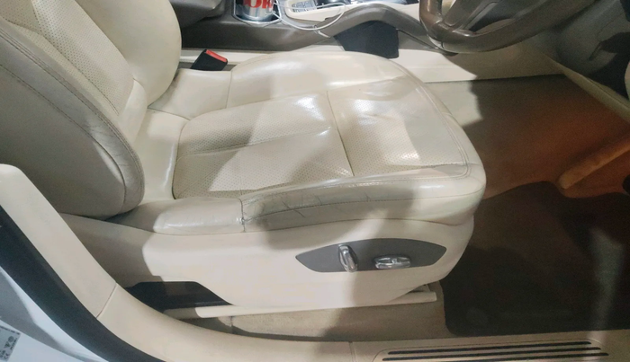 2013 Porsche Cayenne DIESEL, Diesel, Automatic, 80,668 km, interior