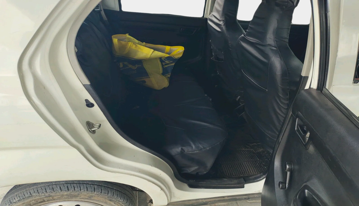 2022 Maruti S PRESSO LXI (O) CNG, Petrol, Manual, 1,53,104 km, interior