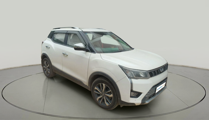 2019 Mahindra XUV300 W8 (O) 1.2 PETROL, Petrol, Manual, 53,825 km, exterior