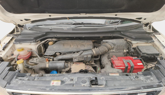 2019 Mahindra XUV300 W8 (O) 1.2 PETROL, Petrol, Manual, 53,825 km, exterior