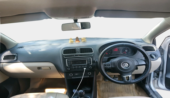 2013 Volkswagen Polo HIGHLINE1.2L, Petrol, Manual, 78,833 km, interior