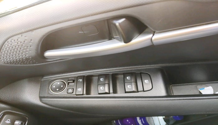 2024 KIA SONET HTK PLUS 1.2 PETROL MT, Petrol, Manual, 28,587 km, interior