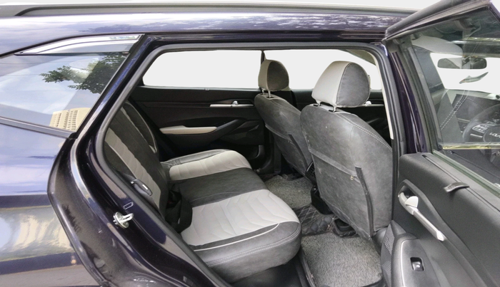 2022 KIA SELTOS HTK PLUS 1.5 IMT, Petrol, Manual, 17,417 km, interior