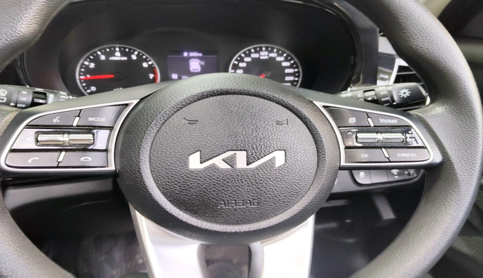 2022 KIA SELTOS HTK PLUS 1.5 IMT, Petrol, Manual, 17,417 km, interior