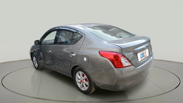 2013 Nissan Sunny XV DIESEL, Diesel, Manual, 1,05,876 km, exterior