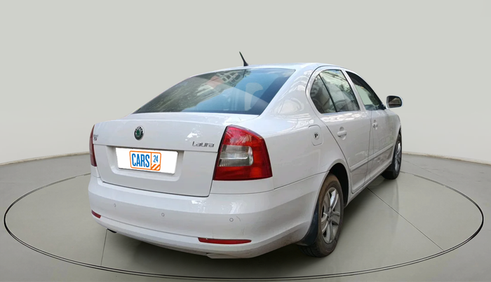 2011 Skoda Laura AMBIENTE 1.8 TSI, Petrol, Manual, 76,094 km, exterior
