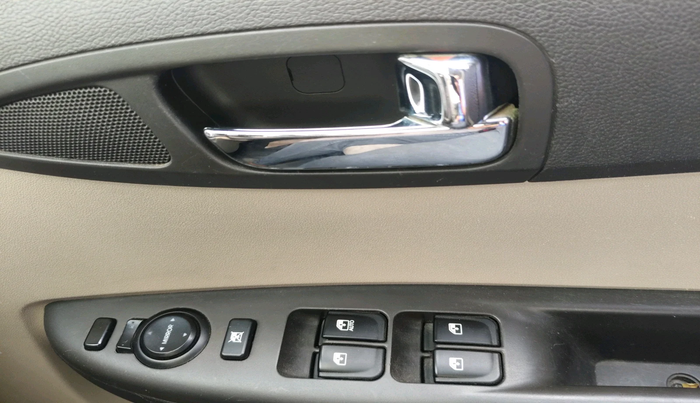 2012 Hyundai i20 ASTA (O) 1.2 WITH SUNROOF, Petrol, Manual, 72,785 km, interior