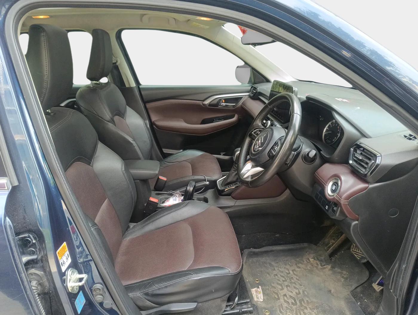 2022 Maruti Grand Vitara ALPHA SMART HYBRID AT, Petrol, Automatic, 87,341 km, interior