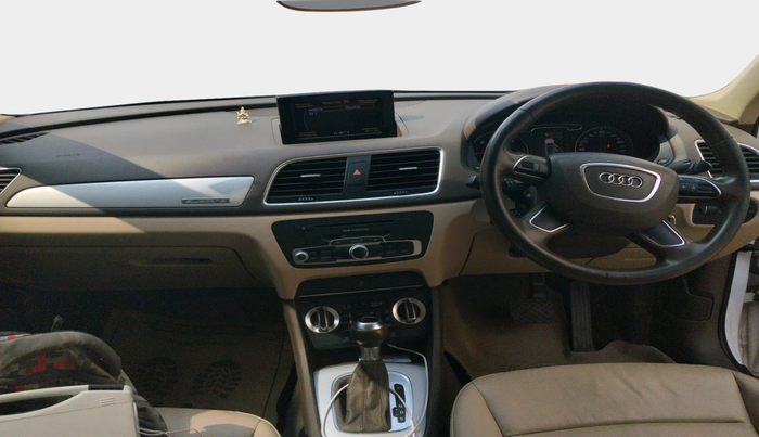 2015 Audi Q3 35 TDI Quattro, Diesel, Automatic, 1,02,655 km, interior