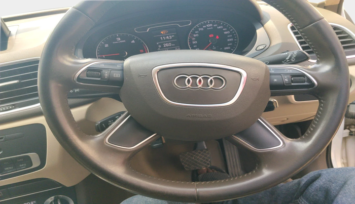 2015 Audi Q3 35 TDI Quattro, Diesel, Automatic, 1,02,655 km, interior
