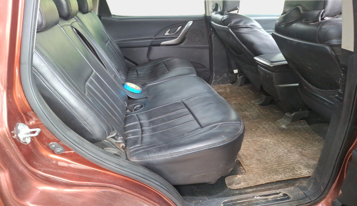 2018 Mahindra XUV500 W7 AT, Diesel, Automatic, 47,101 km, interior