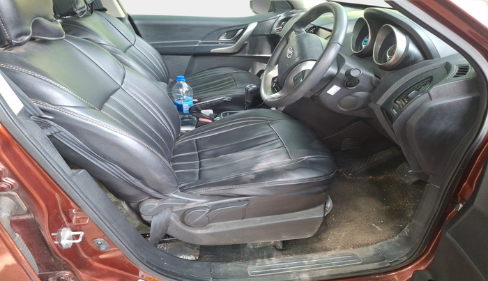 2018 Mahindra XUV500 W7 AT, Diesel, Automatic, 47,101 km, interior