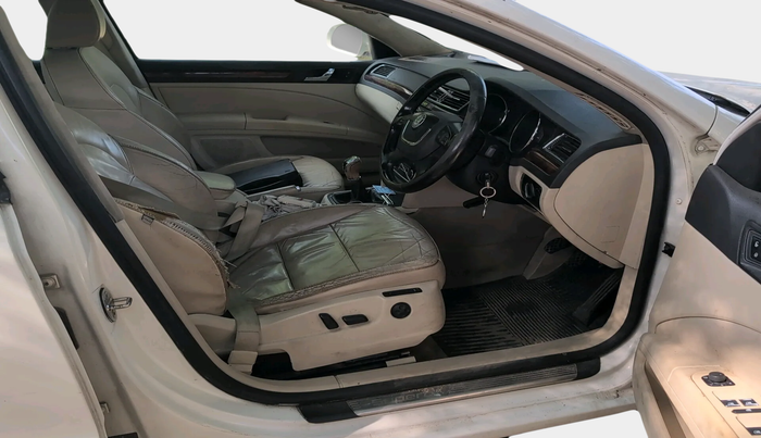 2011 Skoda Superb ELEGANCE 1.8 TSI MT, Petrol, Manual, 57,651 km, interior