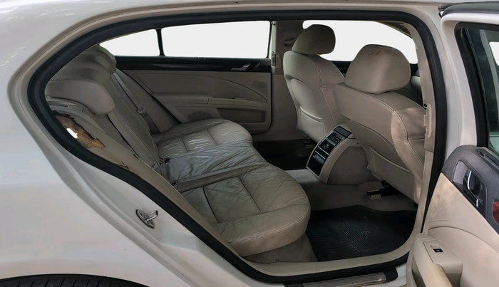 2011 Skoda Superb ELEGANCE 1.8 TSI MT, Petrol, Manual, 57,651 km, interior