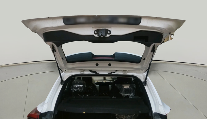 2021 Nissan MAGNITE XV MT, Petrol, Manual, 7,456 km, exterior