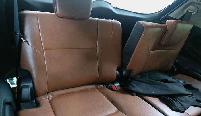 2016 Toyota Innova Crysta 2.8 ZX AT 7 STR, Diesel, Automatic, 1,37,372 km, interior