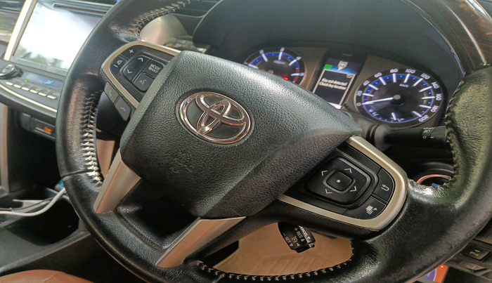 2016 Toyota Innova Crysta 2.8 ZX AT 7 STR, Diesel, Automatic, 1,37,372 km, interior