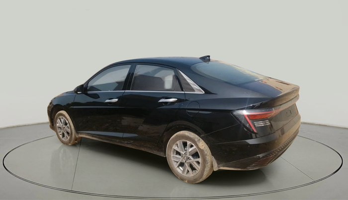 2025 Hyundai Verna SX (O) 1.5 MPI MT, Petrol, Manual, 10,751 km, exterior