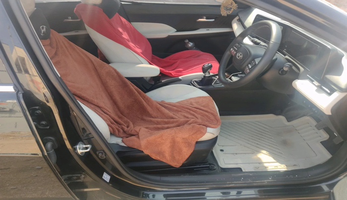 2025 Hyundai Verna SX (O) 1.5 MPI MT, Petrol, Manual, 10,751 km, interior