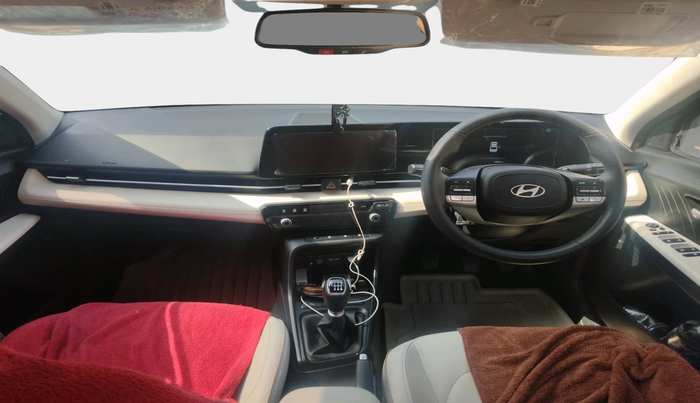 2025 Hyundai Verna SX (O) 1.5 MPI MT, Petrol, Manual, 10,751 km, interior