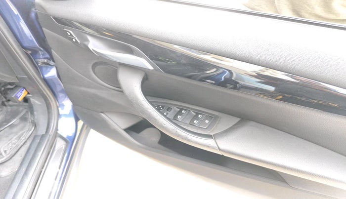 2016 BMW X1 SDRIVE 20D, Diesel, Automatic, 68,302 km, interior