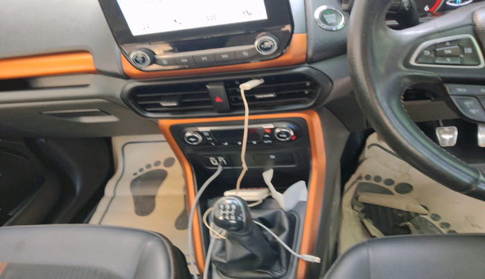 2019 Ford Ecosport TITANIUM 1.5L SPORTS(SUNROOF) DIESEL, Diesel, Manual, 54,385 km, interior