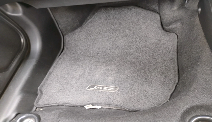 2017 Honda Jazz 1.2L I-VTEC SV, Petrol, Manual, 31,138 km, interior