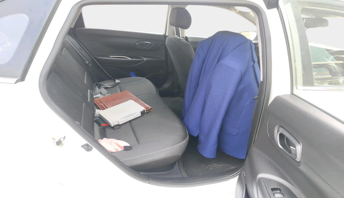 2022 Hyundai NEW I20 ASTA (O) 1.2 AT, Petrol, Automatic, 71,029 km, interior