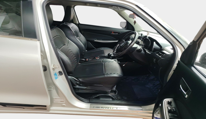 2021 Maruti Swift ZXI, Petrol, Manual, 39,870 km, interior