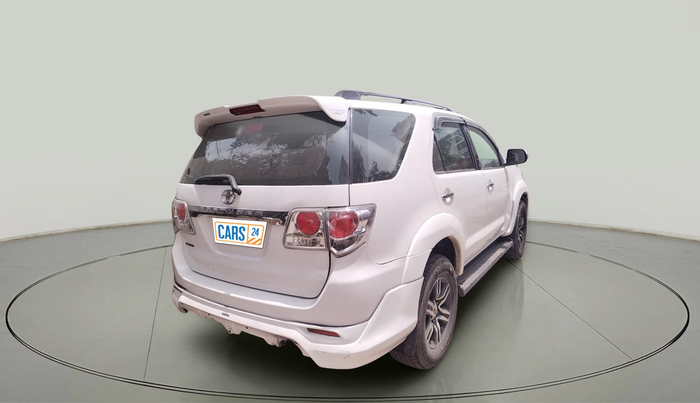 2012 Toyota Fortuner 3.0 4X2 AT, Diesel, Automatic, 2,02,547 km, exterior
