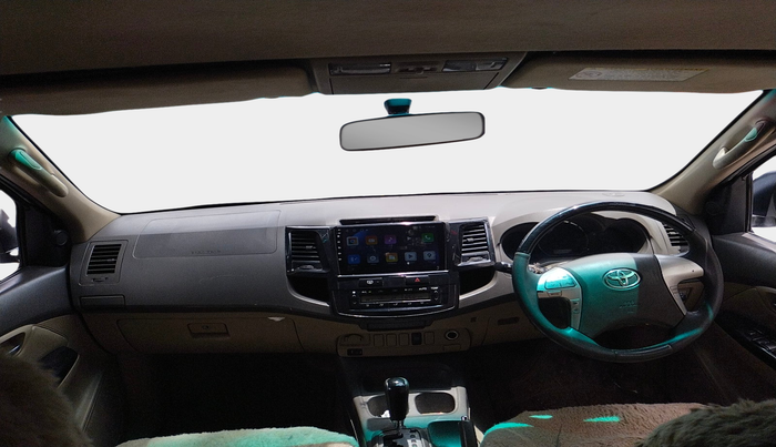 2012 Toyota Fortuner 3.0 4X2 AT, Diesel, Automatic, 2,02,547 km, interior