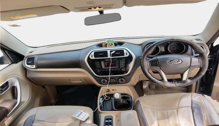 2017 Mahindra TUV300 T8, Diesel, Manual, 1,23,222 km, interior