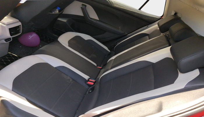 2022 Volkswagen TAIGUN TOPLINE 1.0 TSI MT, Petrol, Manual, 49,680 km, interior