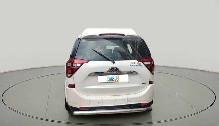 2019 Mahindra XUV500 W11, Diesel, Manual, 1,12,500 km, exterior