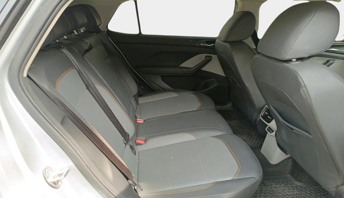 2023 Skoda KUSHAQ STYLE 1.0L TSI AT, Petrol, Automatic, 22,373 km, interior