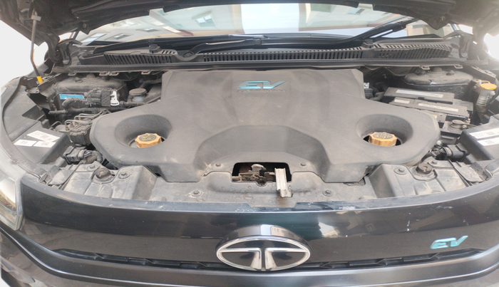2022 Tata NEXON EV XZ PLUS DARK EDITION, Electric, Automatic, 64,189 km, exterior
