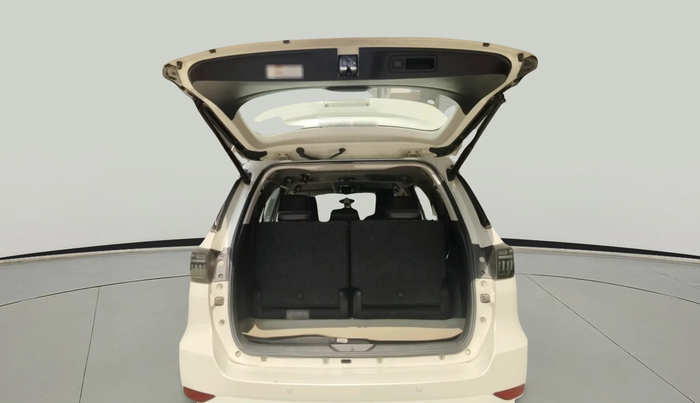 2018 Toyota Fortuner 2.8 4X2 AT, Diesel, Automatic, 62,070 km, exterior