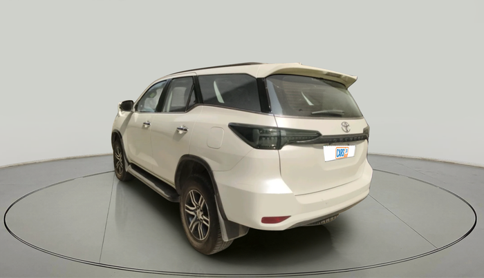 2018 Toyota Fortuner 2.8 4X2 AT, Diesel, Automatic, 62,070 km, exterior