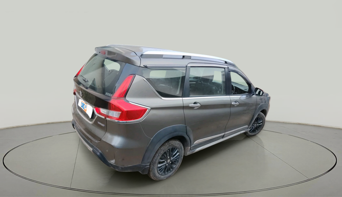 2021 Maruti XL6 ALPHA MT, Petrol, Manual, 1,20,827 km, exterior