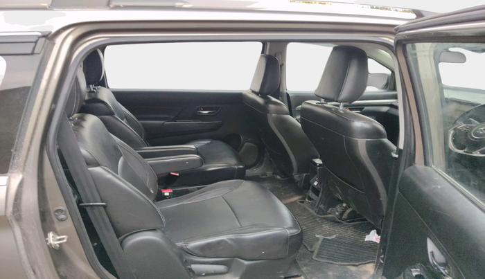 2021 Maruti XL6 ALPHA MT, Petrol, Manual, 1,20,827 km, interior