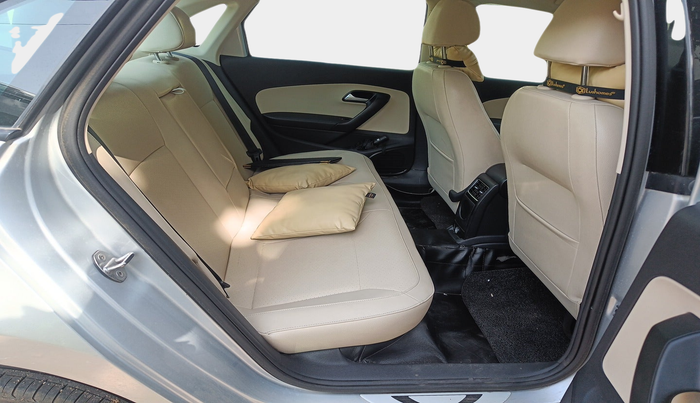 2022 Volkswagen Vento HIGHLINE PLUS 1.0L TSI AT, Petrol, Automatic, 88,106 km, interior