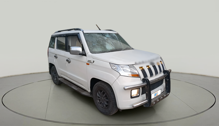 2015 Mahindra TUV300 T8, Diesel, Manual, 1,66,178 km, exterior
