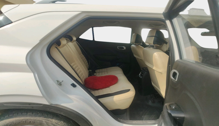 2022 Hyundai VENUE S+ 1.2, Petrol, Manual, 29,010 km, interior