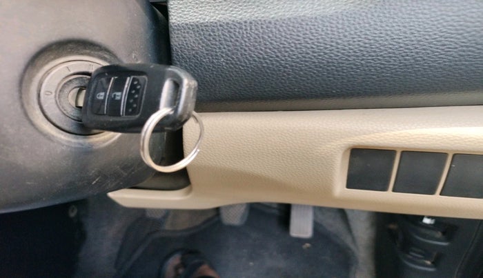 2018 Honda Amaze 1.2L I-VTEC S, Petrol, Manual, 96,602 km, interior