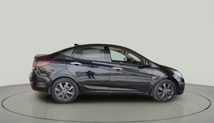 2011 Hyundai Verna FLUIDIC 1.6 CRDI SX, Diesel, Manual, 2,04,221 km, exterior