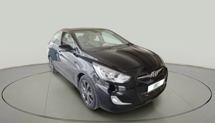 2011 Hyundai Verna FLUIDIC 1.6 CRDI SX, Diesel, Manual, 2,04,221 km, exterior