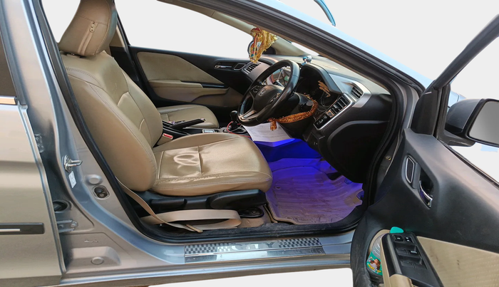 2019 Honda City 1.5L I-VTEC VX, Petrol, Manual, 1,37,724 km, interior