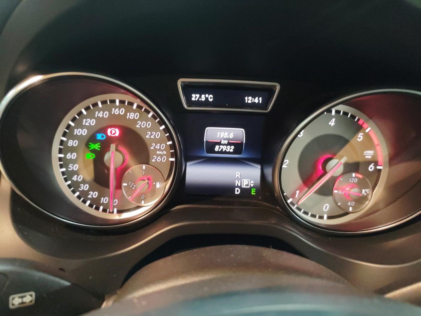 2015 Mercedes Benz GLA Class 200 CDI SPORT, Diesel, Automatic, 88,000 km, interior