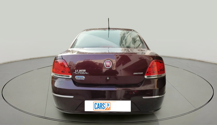2013 Fiat Linea EMOTION 1.3, Diesel, Manual, 1,57,076 km, exterior